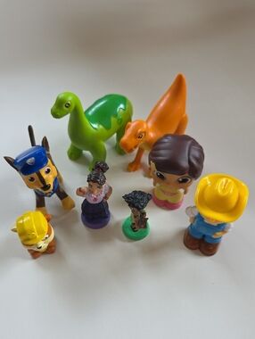Assorted Kids Toy Figures - Multicolor Playset